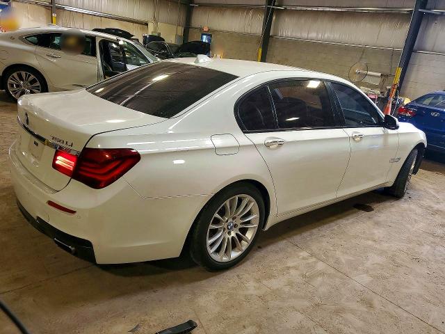 Photo 3 from auction – 2014 BMW 750 with VIN WBAYE8C56ED780500