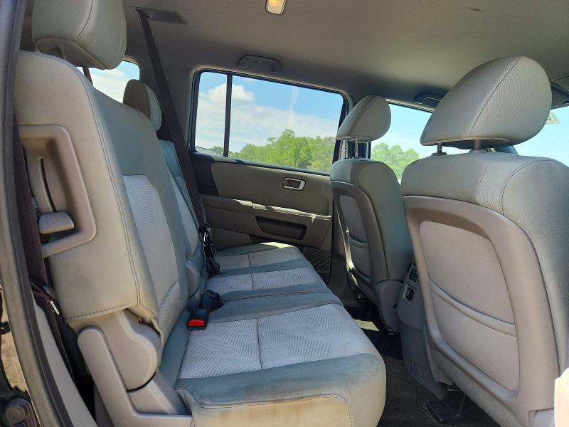 Photo 10 from auction – 2015 HONDA PILOT with VIN 5FNYF4H25FB071414