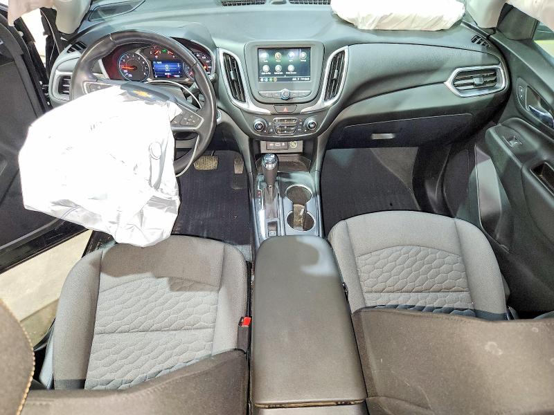 Photo 8 from auction – 2019 CHEVROLET EQUINOX with VIN 2GNAXUEV7K6265642