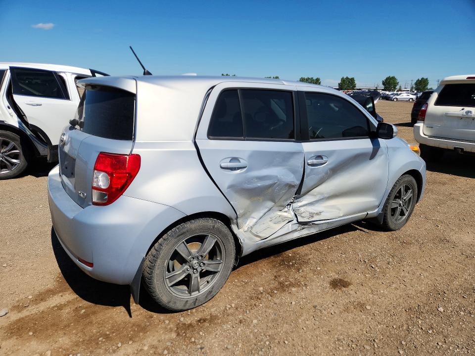 Photo 3 from auction – 2013 SCION XD with VIN JTKKUPB47D1036962