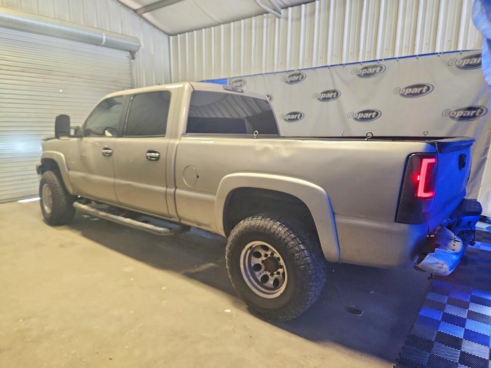 Photo 2 from auction – 2003 CHEVROLET SILVERADO with VIN 1GCHK23173F210593