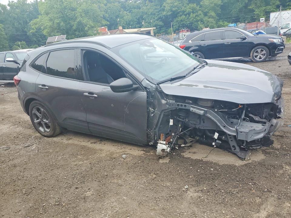 Photo 4 from auction – 2025 FORD ESCAPE with VIN 1FMCU9MN5SUA86778