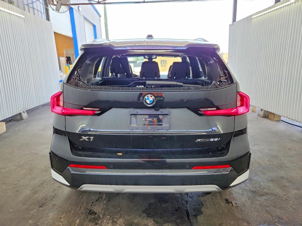 Photo 6 from auction – 2026 BMW X1 with VIN WBX73EF06T5602793