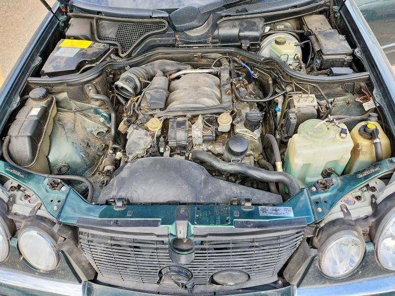 Photo 11 from auction – 1998 MERCEDES-BENZ E with VIN WDBJH82F7WX005501