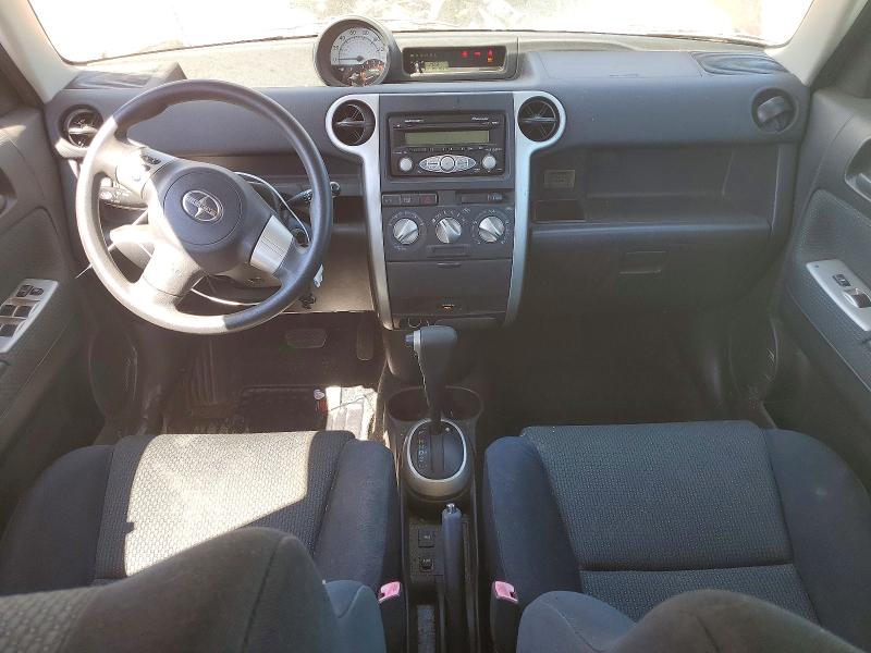 Photo 8 from auction – 2006 SCION XB with VIN JTLKT324164122213