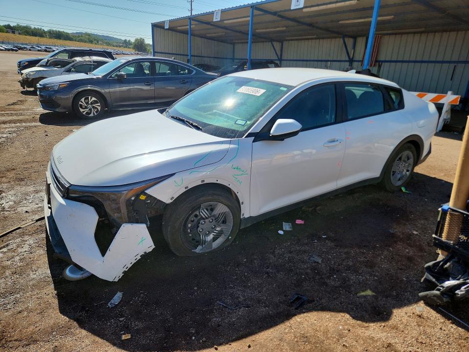 KIA K4 2025 с VIN 3KPFT4DE1SE180839 - Фото с аукциона