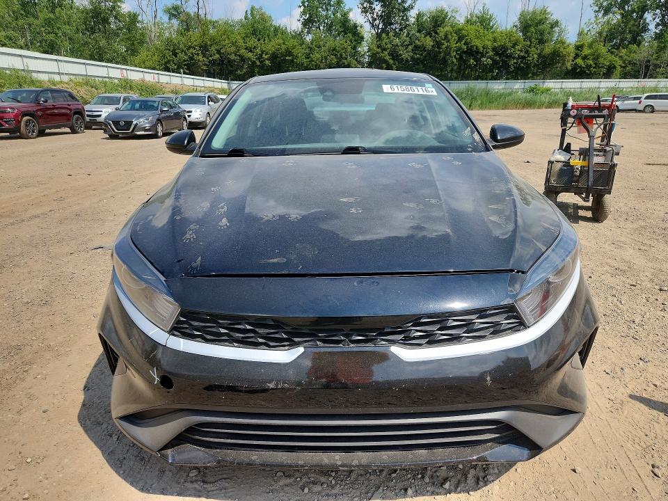 Photo 5 from auction – 2023 KIA FORTE with VIN 3KPF24ADXPE684005