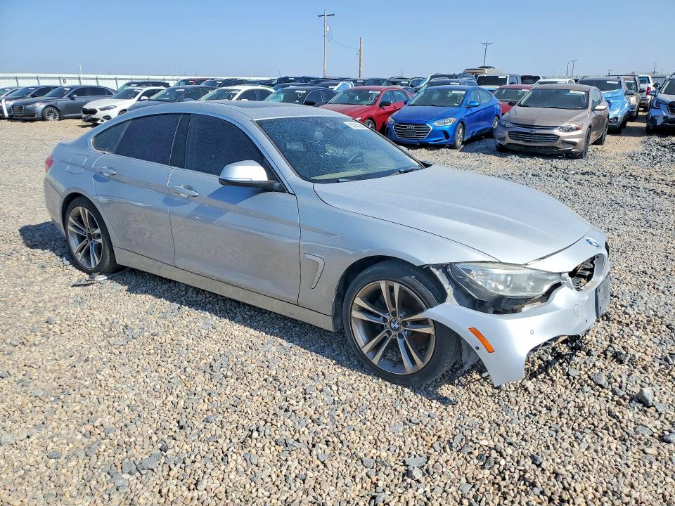 Foto 4 de la subasta – 2017 BMW 430I con VIN WBA4F7C57HG787240