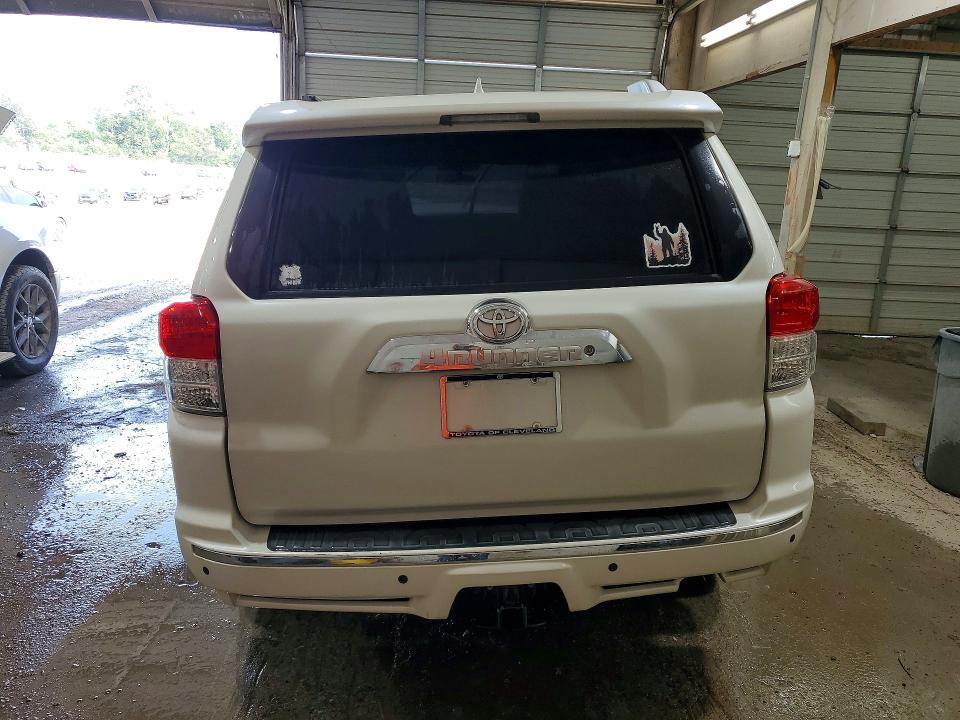 Photo 6 from auction – 2012 TOYOTA 4RUNNER with VIN JTEZU5JR4C5037934