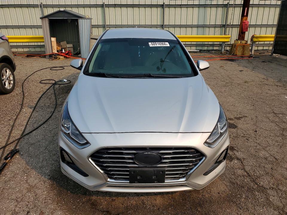 Photo 5 from auction – 2018 HYUNDAI SONATA with VIN 5NPE24AAXJH705455