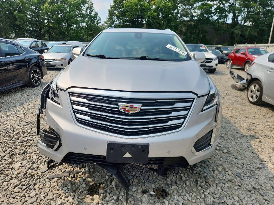 Photo 5 from auction – 2018 CADILLAC XT5 with VIN 1GYKNFRS2JZ221933