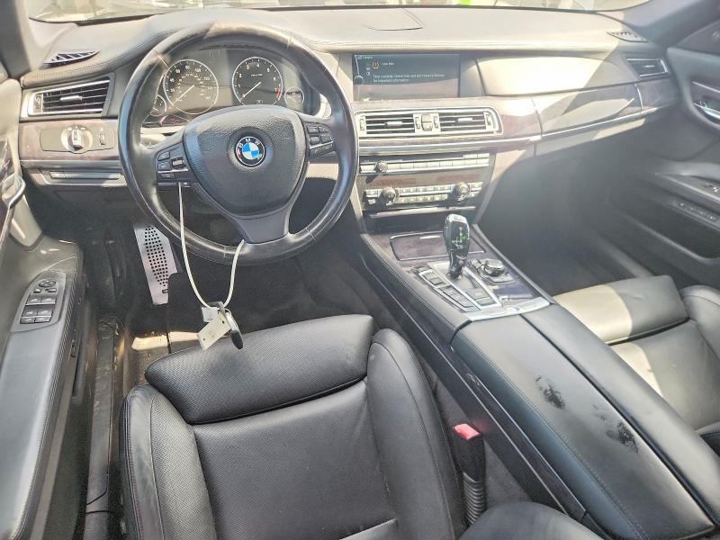 Photo 8 from auction – 2010 BMW 750 with VIN WBAKC6C5XACL67527