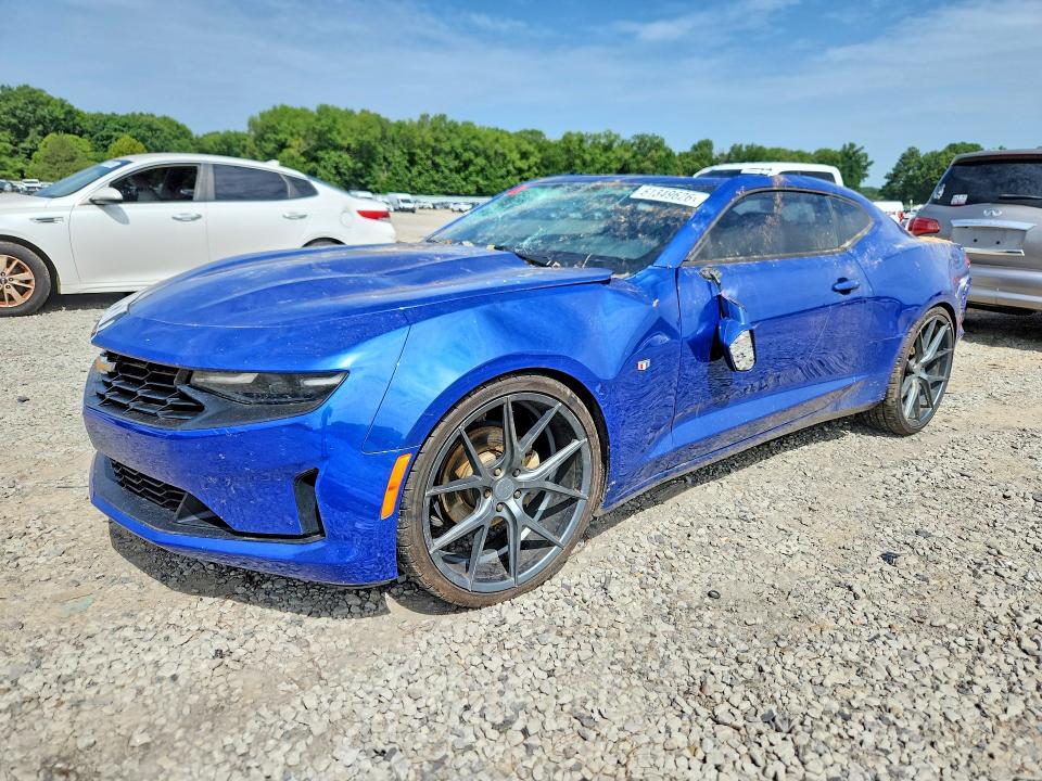 CHEVROLET CAMARO 2019 with VIN 1G1FB1RX0K0152298 - Photo from auction