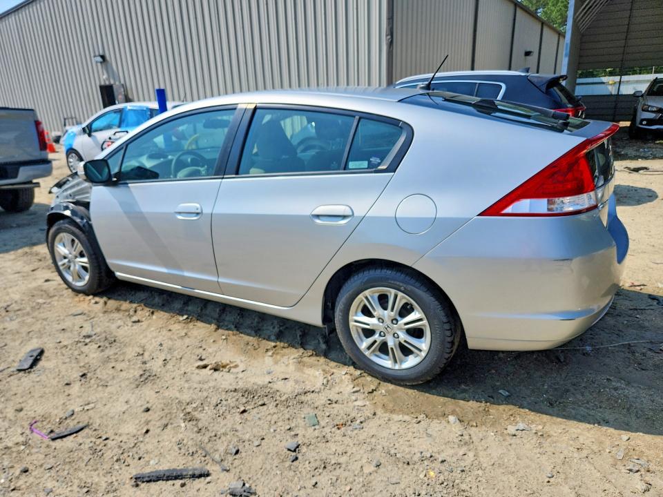 Photo 2 from auction – 2010 HONDA INSIGHT with VIN JHMZE2H73AS040695