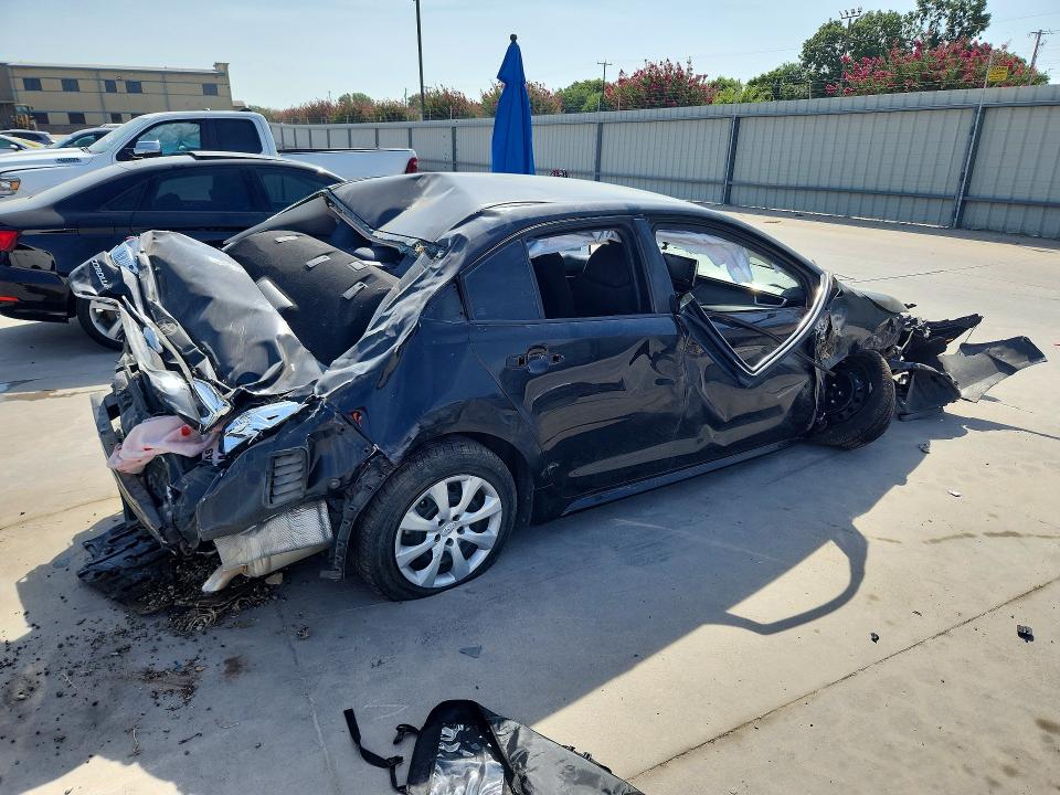 Photo 3 from auction – 2021 TOYOTA COROLLA with VIN 5YFEPMAE3MP192688