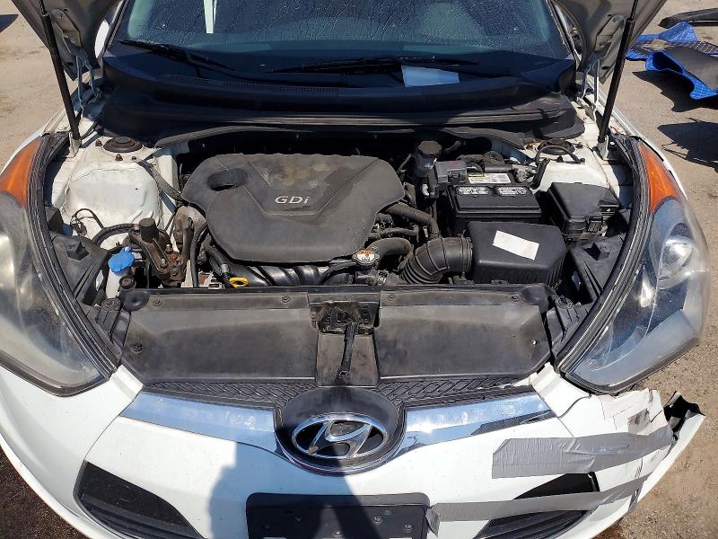 Photo 11 from auction – 2014 HYUNDAI VELOSTER with VIN KMHTC6AD0EU210781