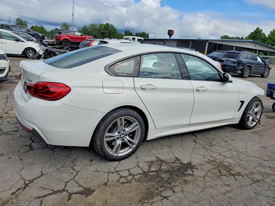 Photo 3 from auction – 2018 BMW 430XI with VIN WBA4J3C57JBG96434