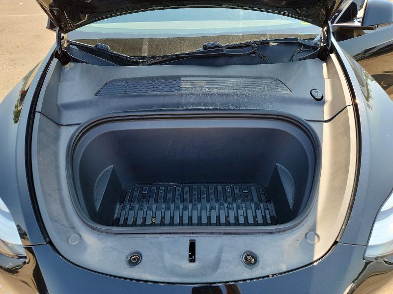 Photo 12 from auction – 2020 TESLA MODEL Y with VIN 5YJYGDEE7LF026255