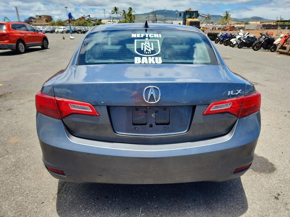 Photo 6 from auction – 2013 ACURA ILX with VIN 19VDE1F5XDE002226