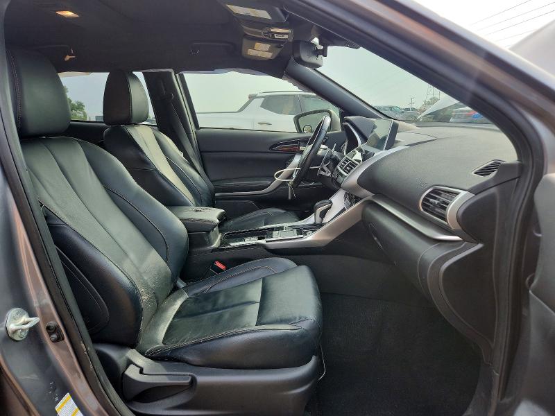 Снимка 7 от търг – 2020 MITSUBISHI ECLIPSE CROSS с VIN JA4AT5AAXLZ019021