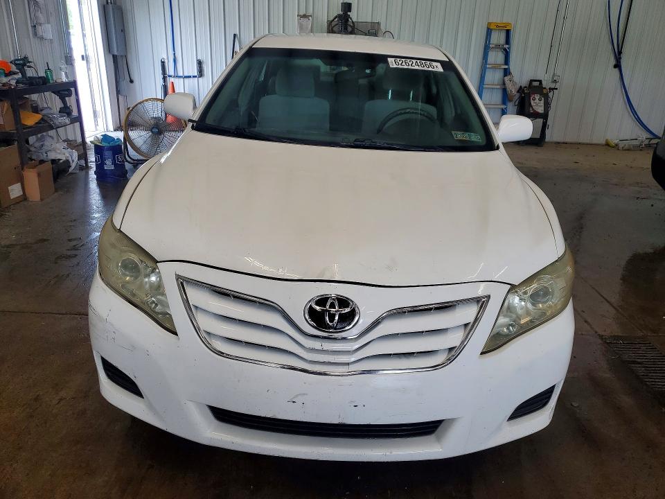 Photo 5 from auction – 2010 TOYOTA CAMRY with VIN 4T1BF3EK9AU577893