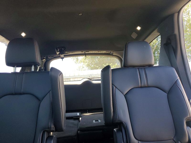 Photo 10 from auction – 2025 HONDA PILOT with VIN 5FNYG1H6XSB183313