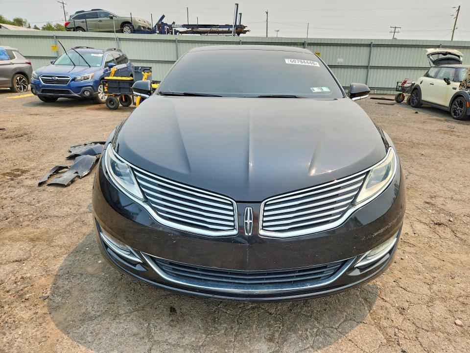 Foto 5 de la subasta – 2014 LINCOLN MKZ con VIN 3LN6L2J91ER805986