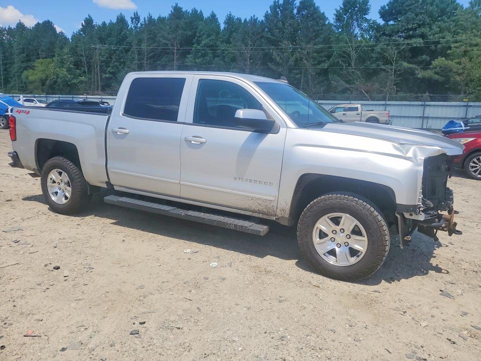 Photo 4 from auction – 2018 CHEVROLET SILVERADO with VIN 3GCUKREC2JG395301