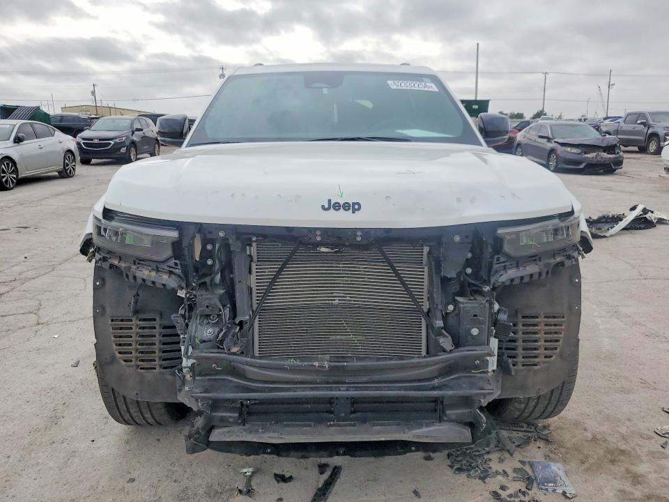 Снимка 5 от търг – 2025 JEEP GRAND CHEROKEE с VIN 1C4RJGBG9SC275276
