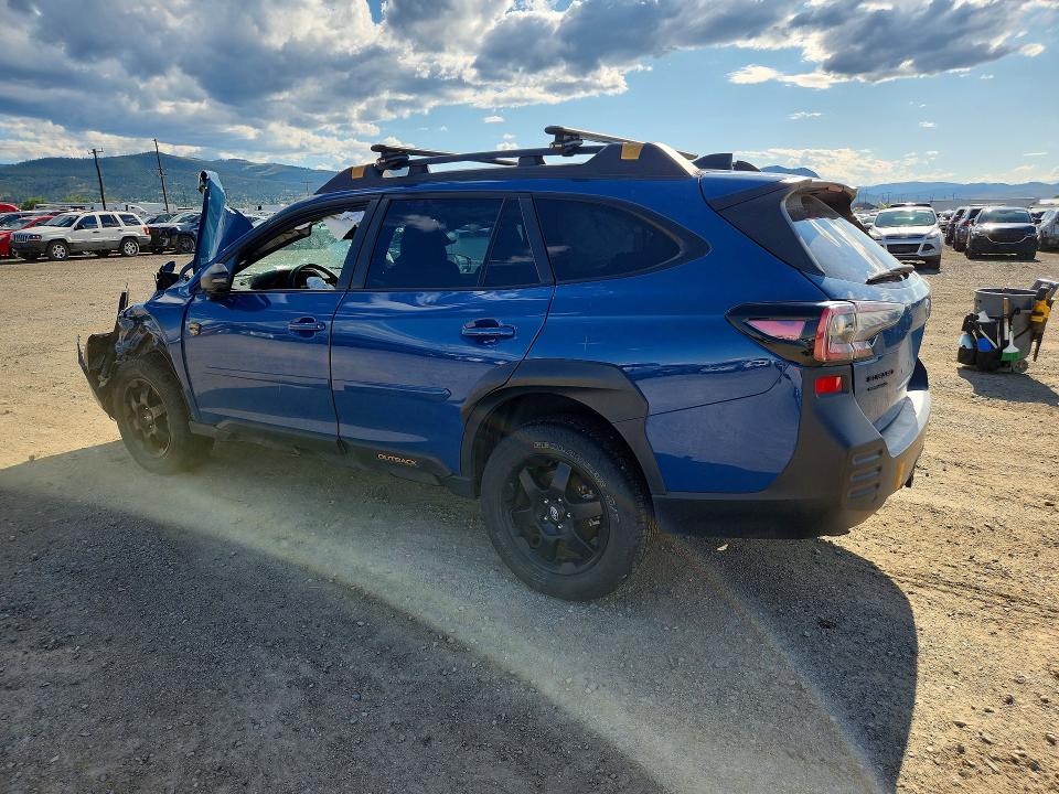 Photo 2 from auction – 2022 SUBARU OUTBACK with VIN 4S4BTGUD1N3169080