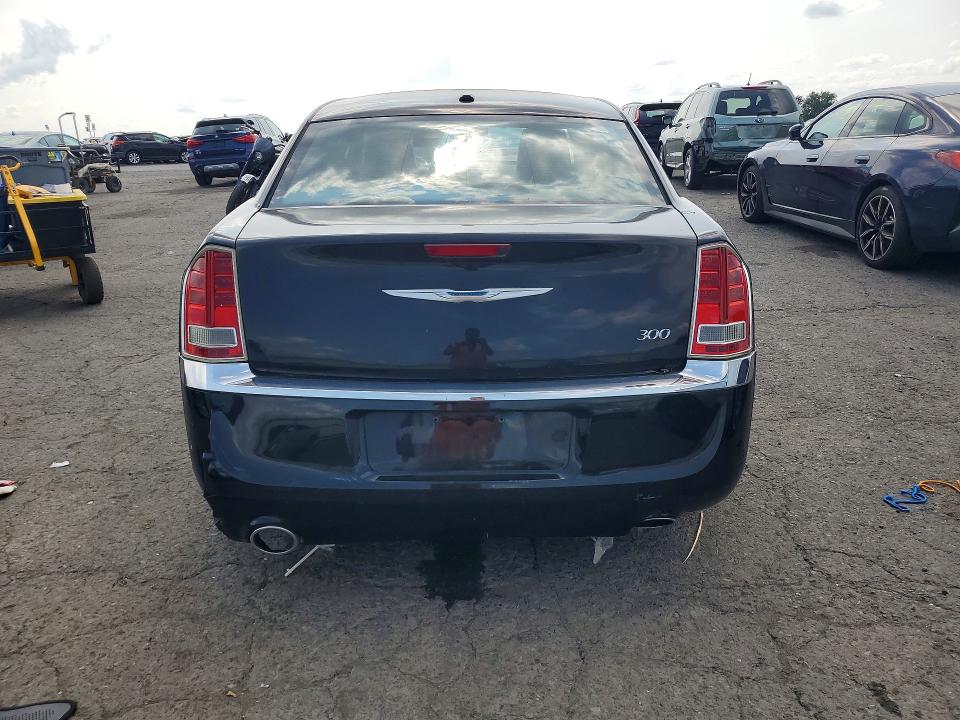Photo 6 from auction – 2013 CHRYSLER 300 with VIN 2C3CCAAG9DH507006