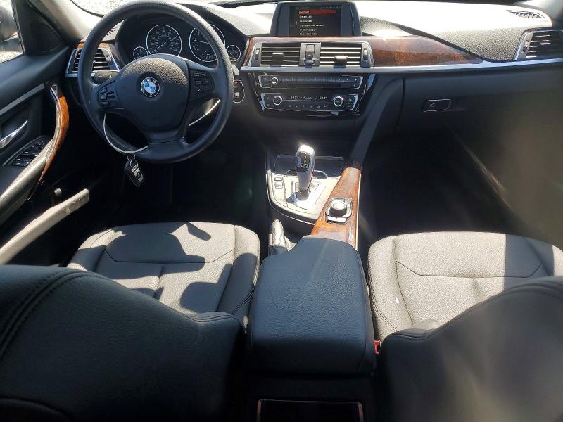 Photo 8 from auction – 2018 BMW 320 with VIN WBA8E5G5XJNU46631