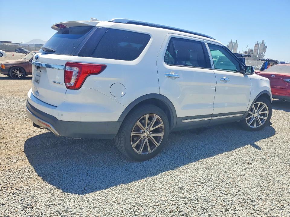 Photo 3 from auction – 2016 FORD EXPLORER with VIN 1FM5K7F87GGC09285