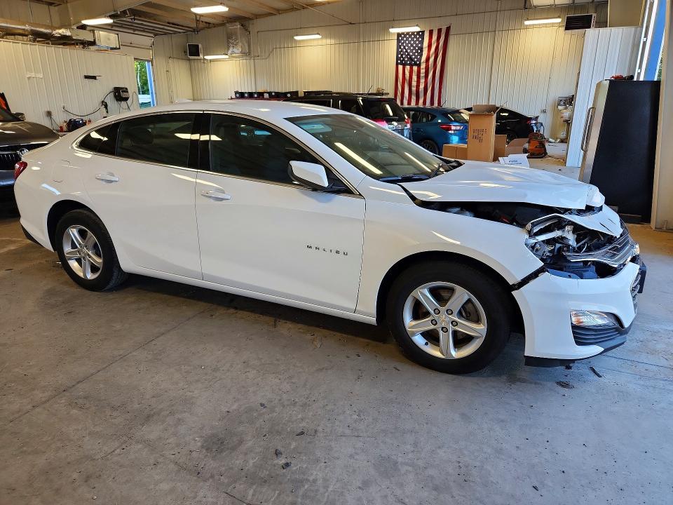 Photo 4 from auction – 2024 CHEVROLET MALIBU with VIN 1G1ZD5ST7RF170259