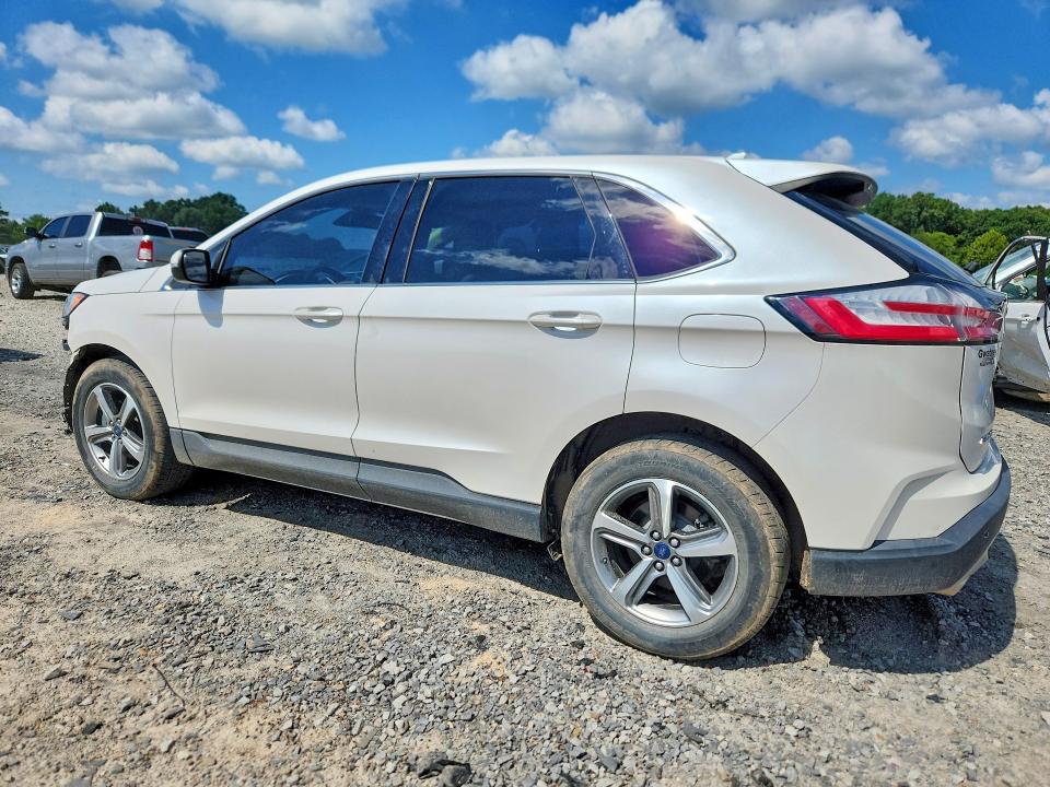 Photo 2 from auction – 2019 FORD EDGE with VIN 2FMPK3J97KBB23198