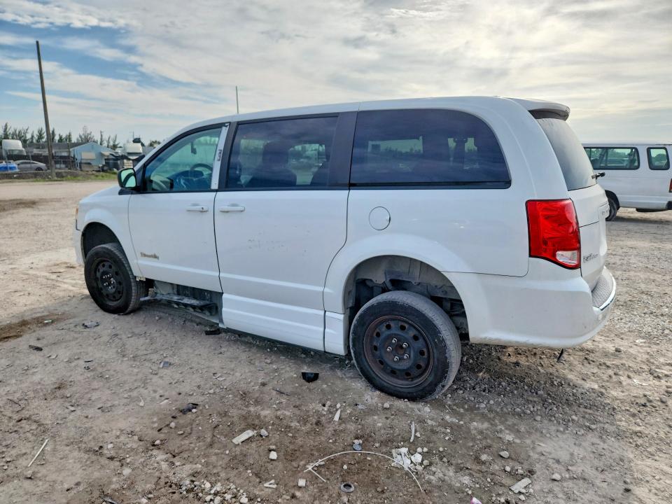 Photo 2 from auction – 2018 DODGE GRAND CARAVAN with VIN 2C7WDGBG2JR364030