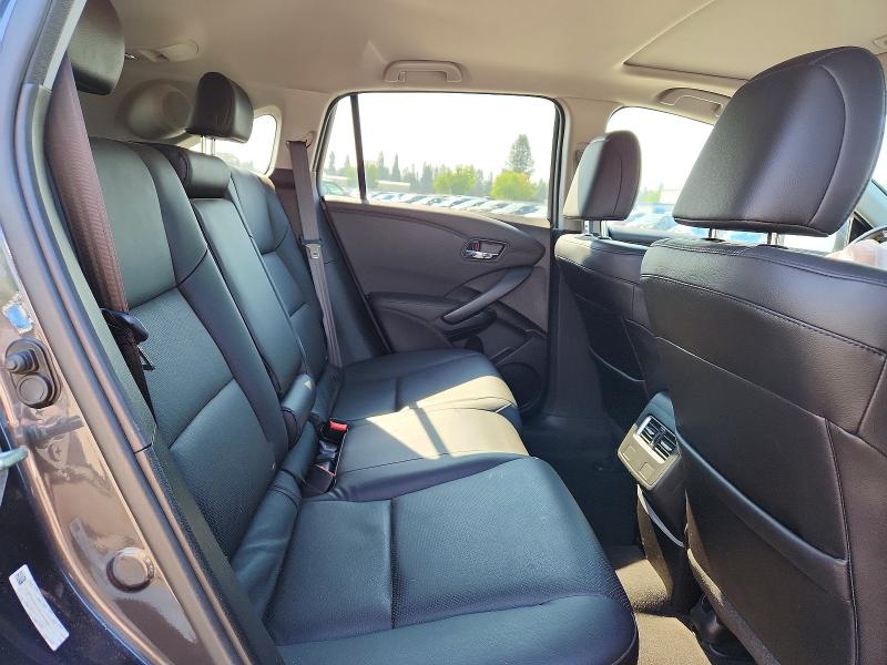 Photo 10 from auction – 2016 ACURA RDX with VIN 5J8TB4H76GL012261