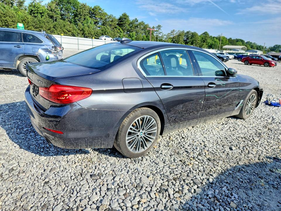 Photo 3 from auction – 2018 BMW 530 with VIN WBAJA7C52JG907405