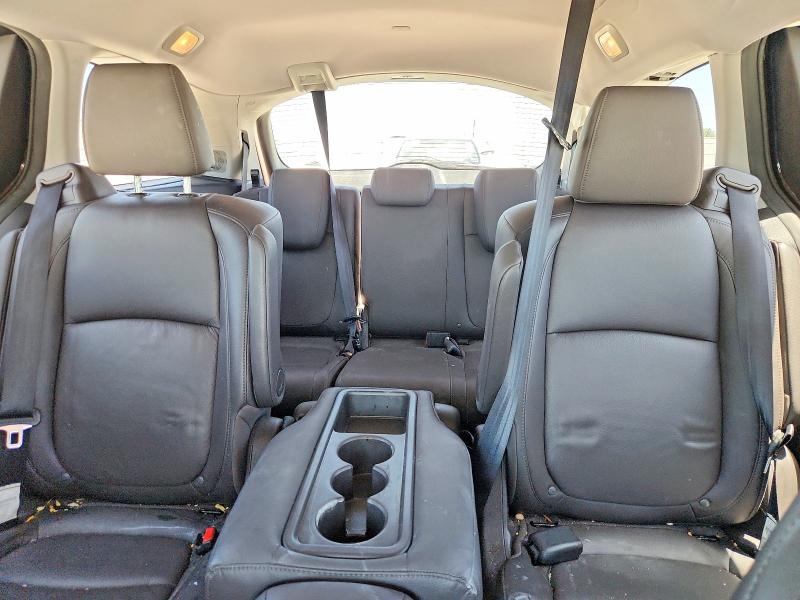 Photo 10 from auction – 2019 HONDA ODYSSEY with VIN 5FNRL6H98KB068586