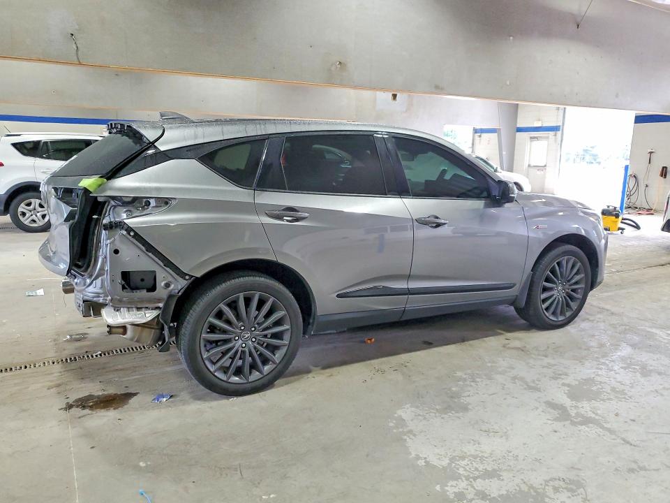 Photo 3 from auction – 2023 ACURA RDX with VIN 5J8TC2H89PL016251