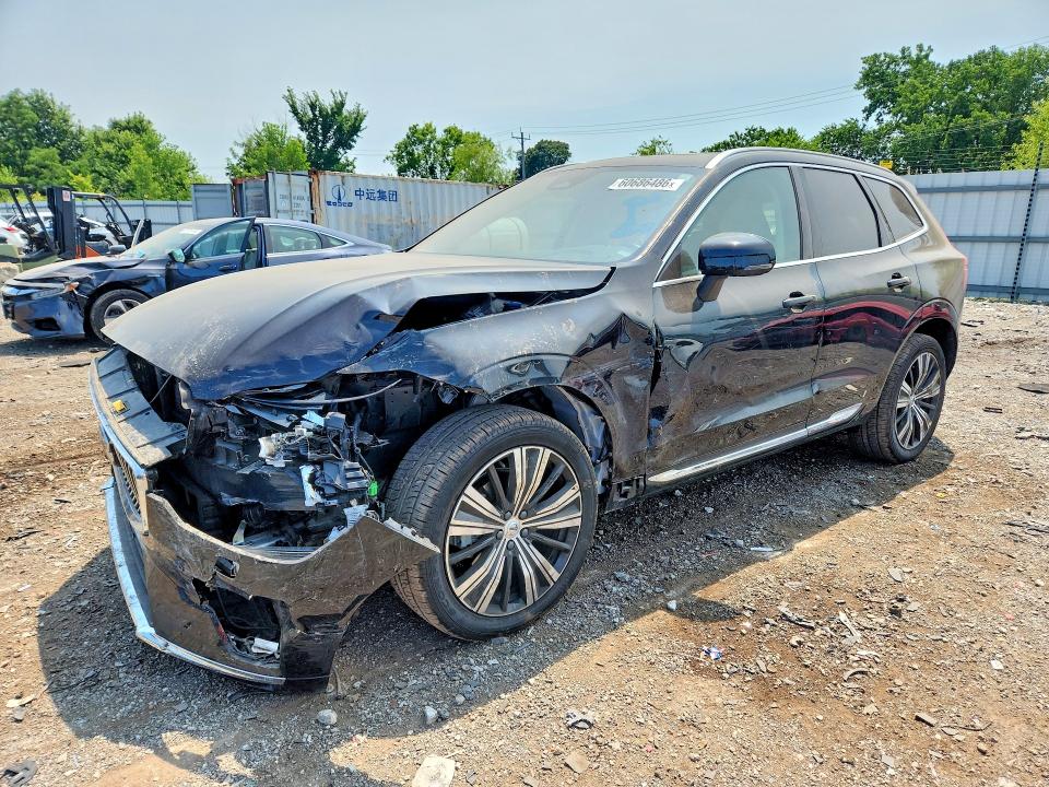 VOLVO XC60 2023 with VIN YV4L12RN0P1290343 - Photo from auction