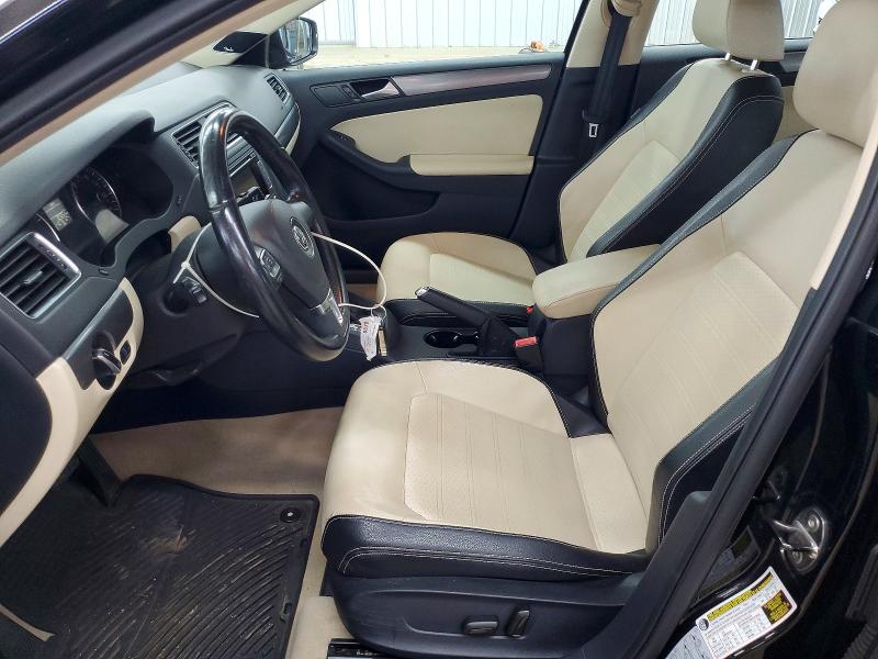 Photo 7 from auction – 2014 VOLKSWAGEN JETTA with VIN 3VWL17AJ7EM388954