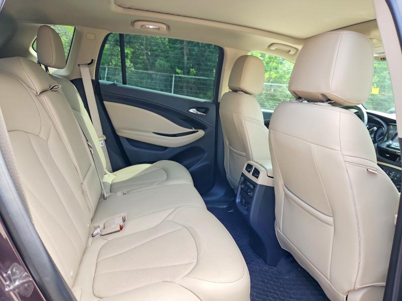 Photo 11 from auction – 2017 BUICK ENVISION with VIN LRBFXDSA6HD179358