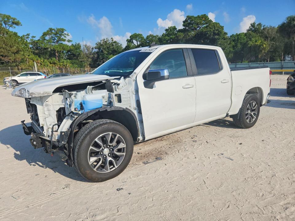 CHEVROLET SILVERADO 2021 with VIN 3GCPWCED9MG253037 - Photo from auction