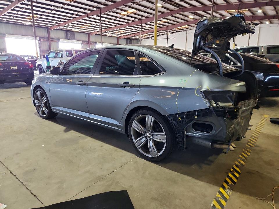 Снимка 2 от търг – 2019 VOLKSWAGEN JETTA с VIN 3VWC57BUXKM217379