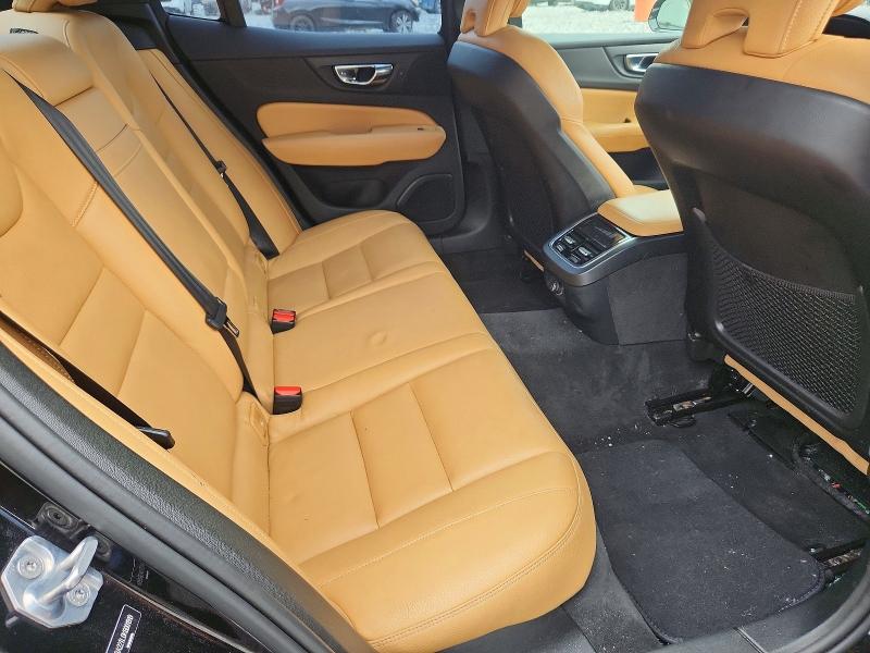 Photo 10 from auction – 2019 VOLVO S60 with VIN 7JRA22TL0KG001919