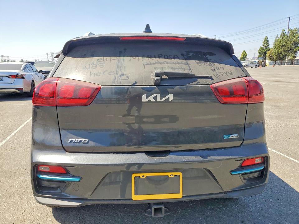 Photo 6 from auction – 2022 KIA NIRO EV with VIN KNDCC3LG3N5159698