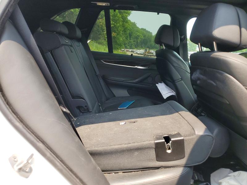 Photo 10 from auction – 2015 BMW X5 with VIN 5UXKR6C55F0J75697