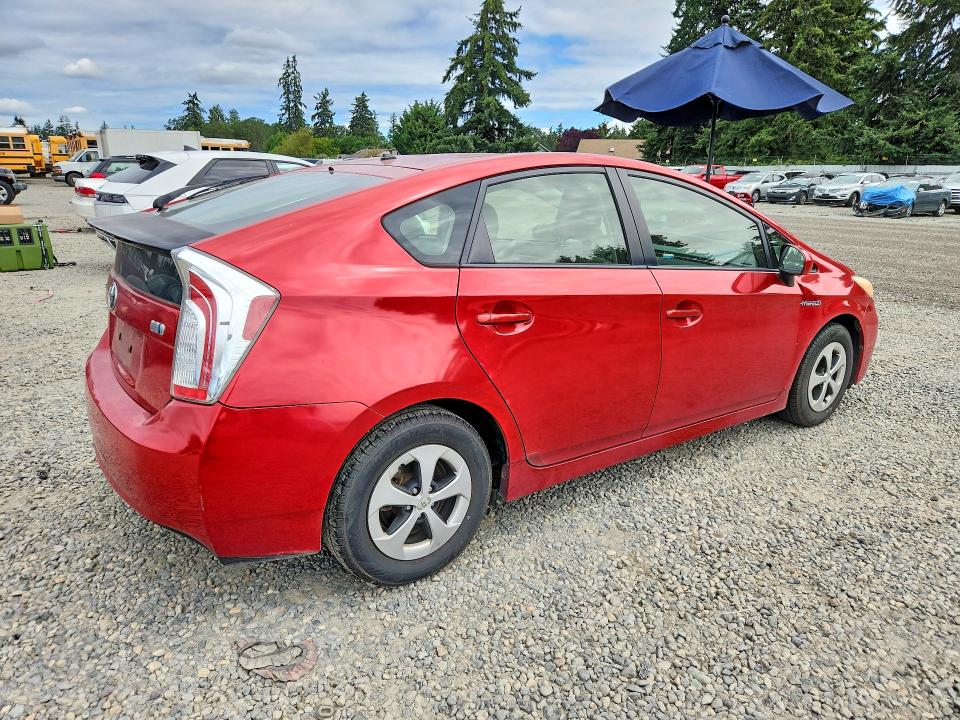 Photo 3 from auction – 2013 TOYOTA PRIUS with VIN JTDKN3DU7D5547414