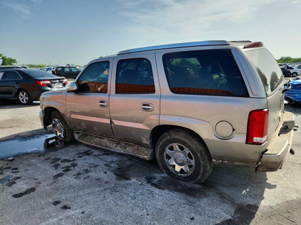 Photo 2 from auction – 2003 CADILLAC ESCALADE with VIN 1GYEK63N53R281362